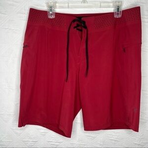 LULULEMON  man’s swim trunks